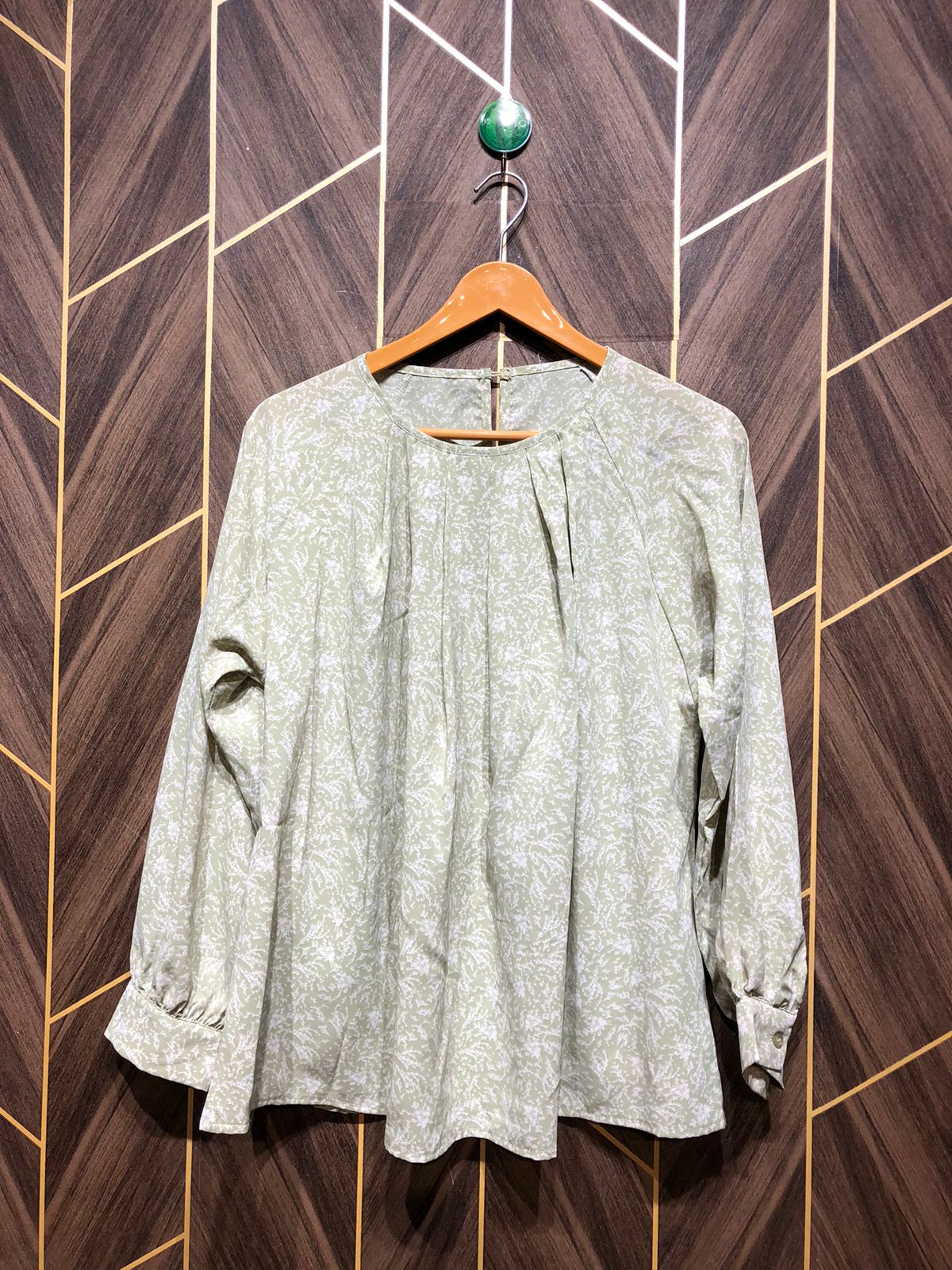 Western Top Silk – X-Large Size (Chest: 21, Length: 26
