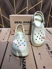 Women Comfortable Crocs Size 6
