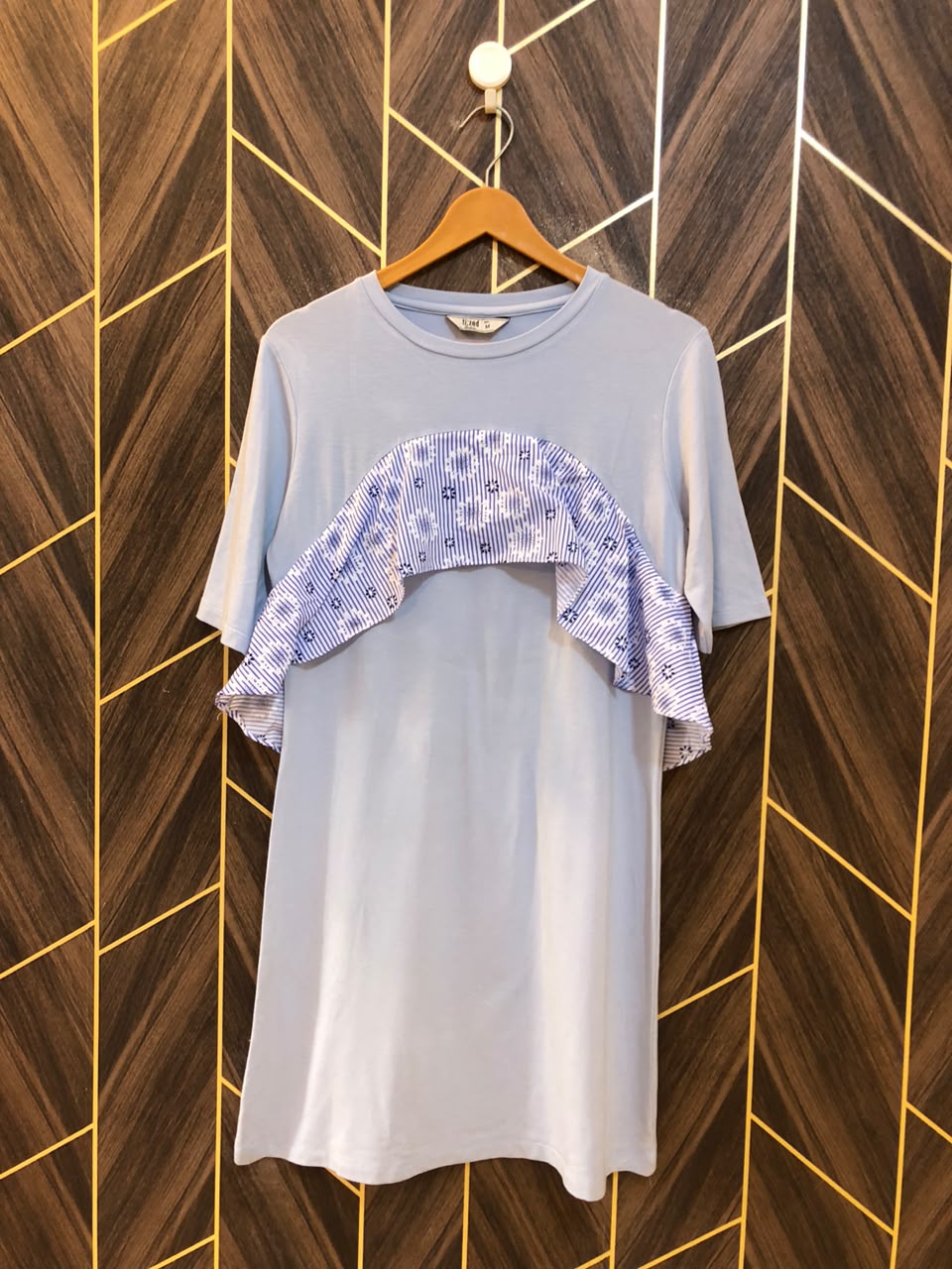 Women Long Shirt Jersey Medium | Chest 19 | Length 34