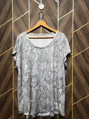 T-Shirt Large Length 28