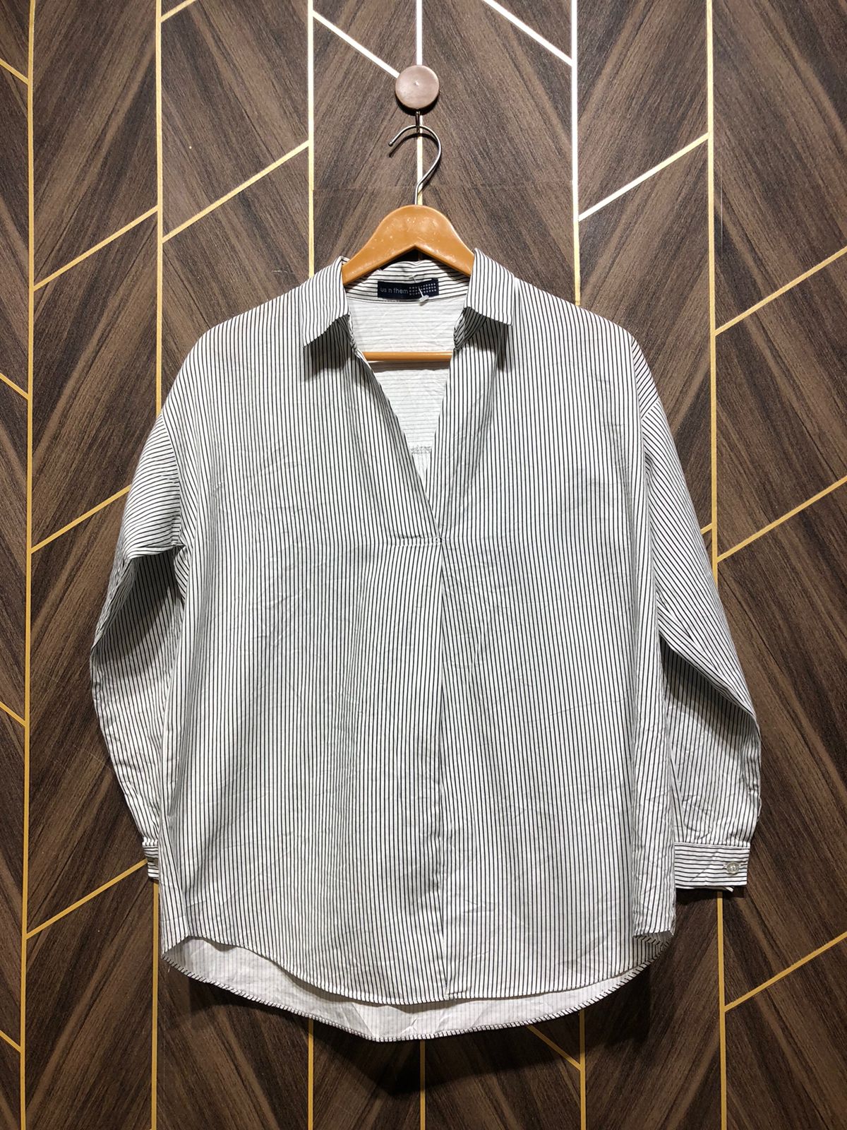 Western Top  baggy  Cotton – Medium Size (Chest: 19, Length: 28  )