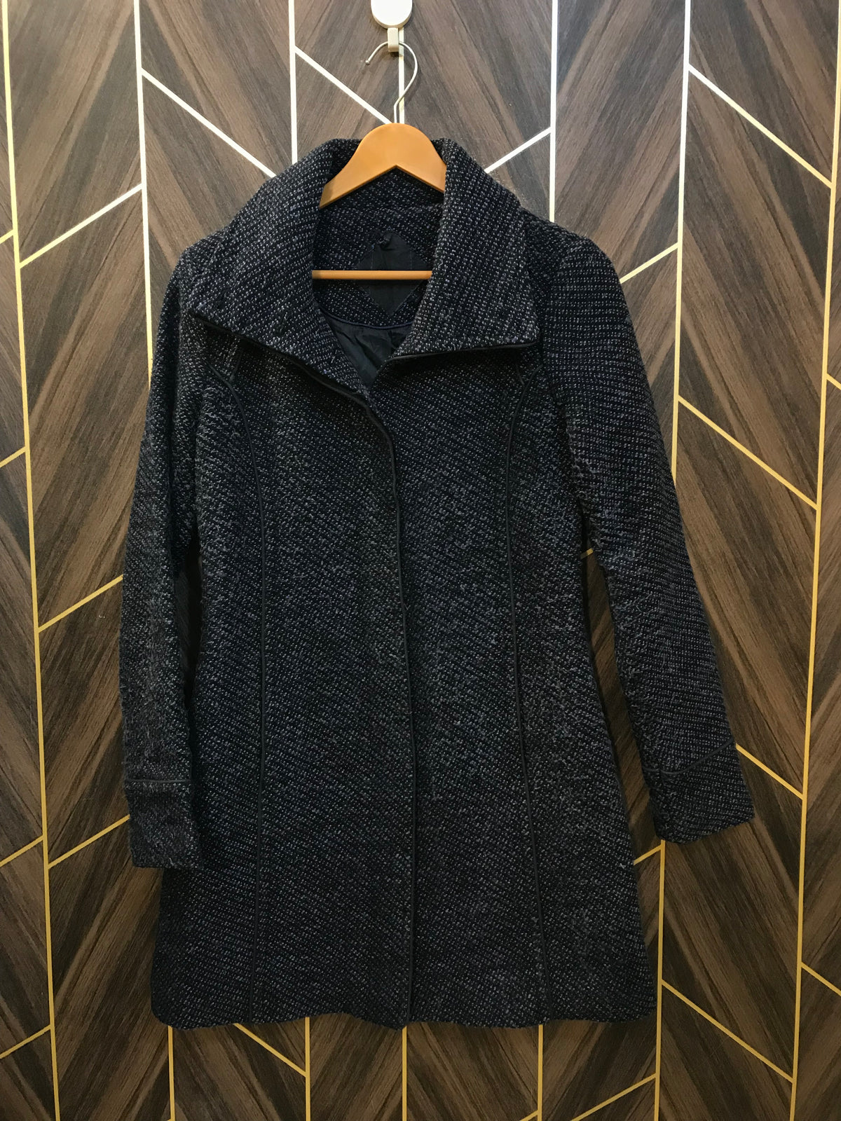 Quater Length Coat Small