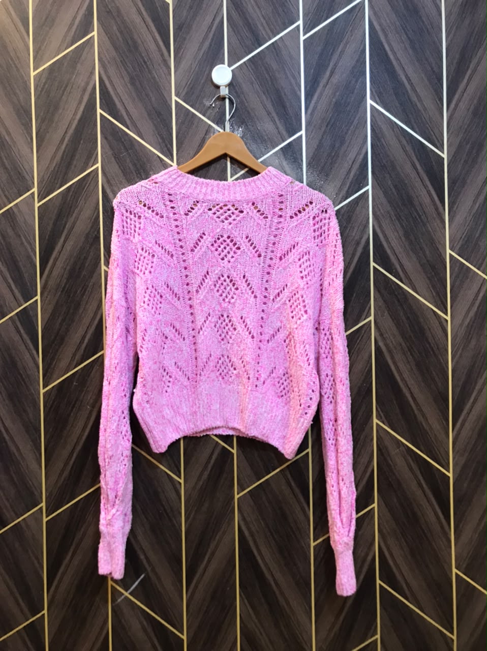 Women Crop Sweater Medium | Size | Chest 19 | Length 20