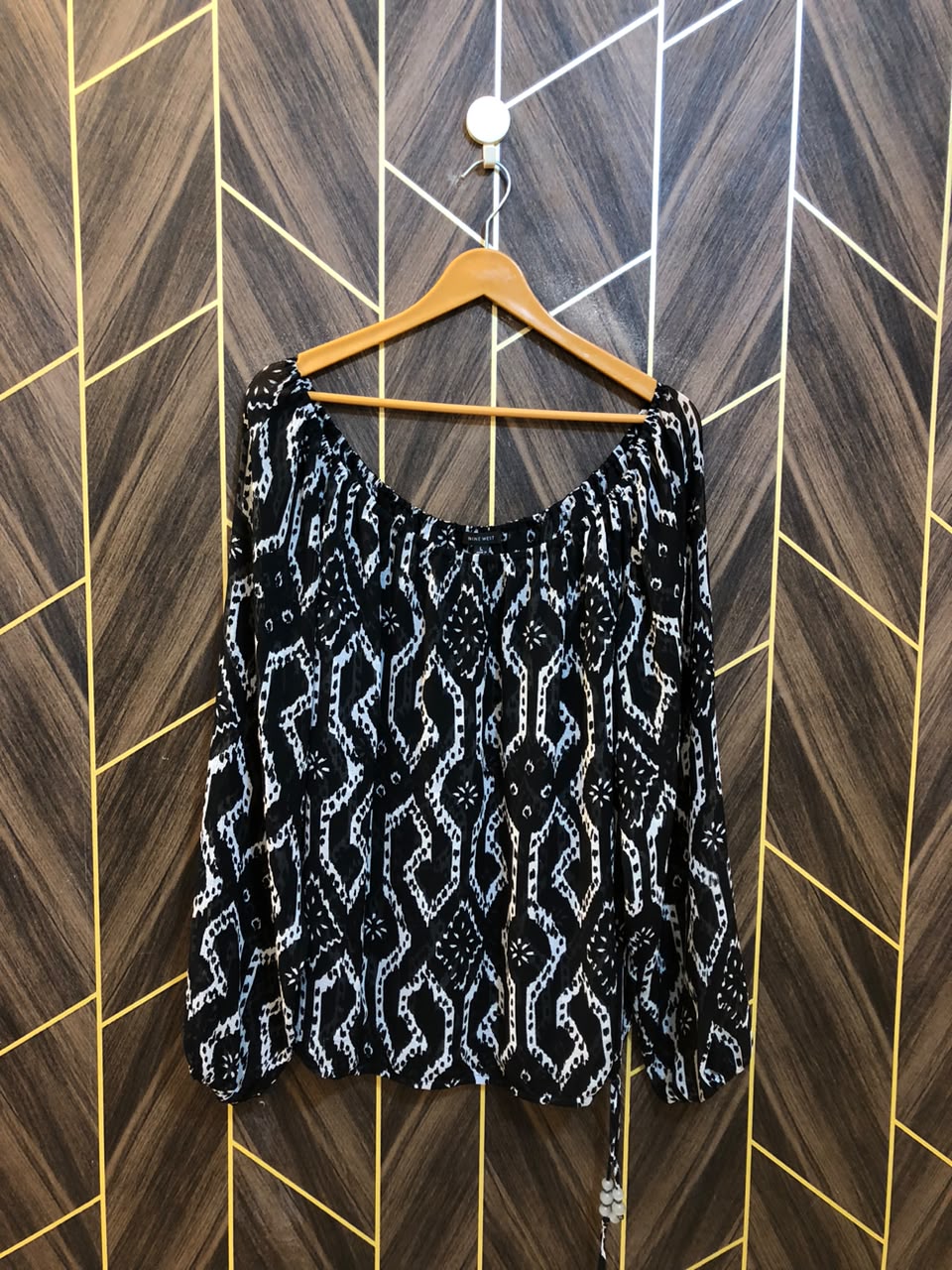 Western Top Chiffon (See Through) – Large Size (Chest: 20, Length: 27 )