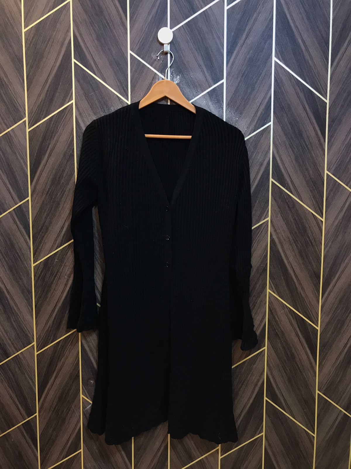 Women Wool Cardigan Sweater Medium | Size | Chest 19 | Length 36