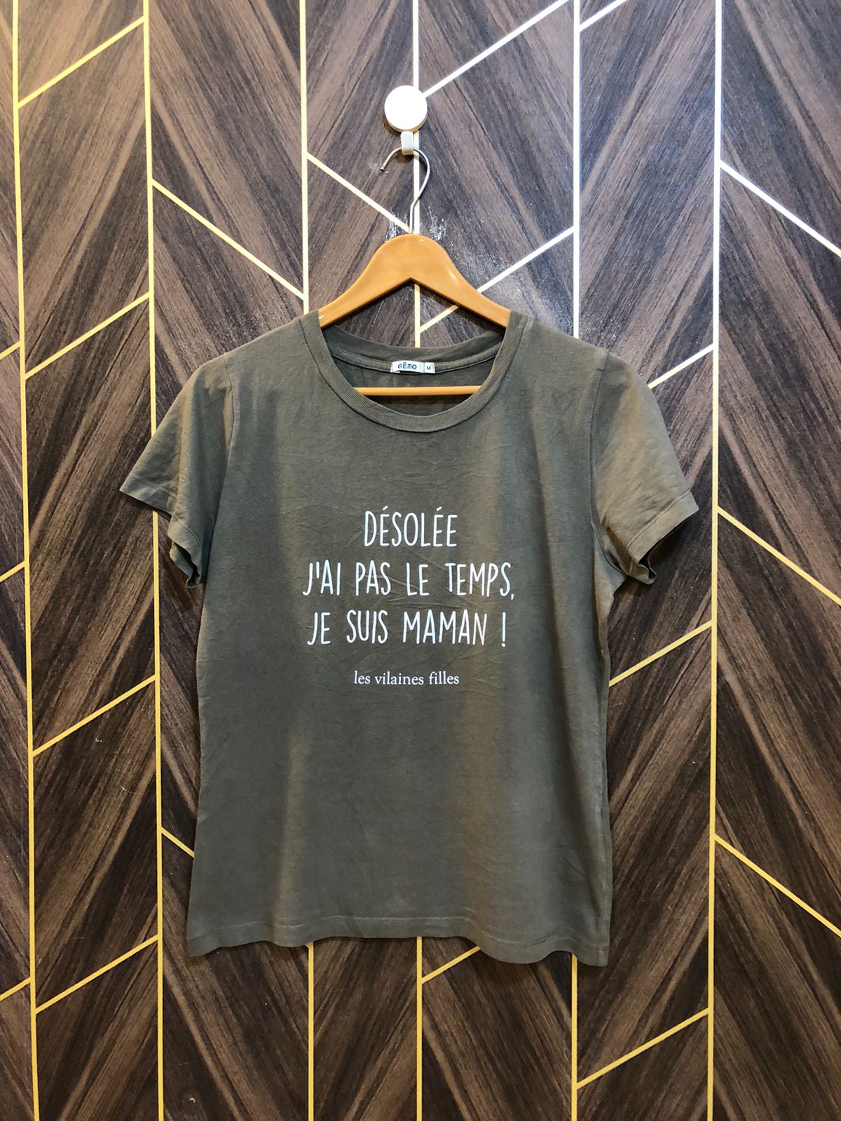 T-Shirt Jersey Medium Size Length 23