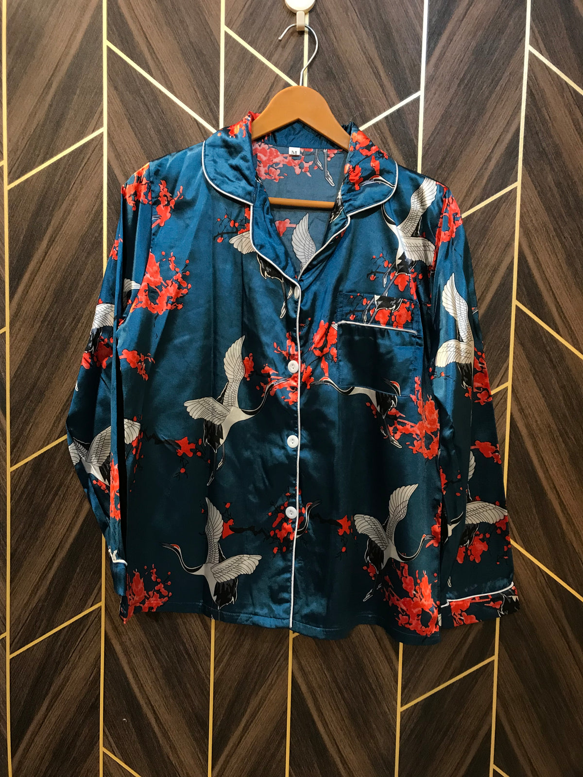 Shirt Large chest 20 length 26 Silk 1033