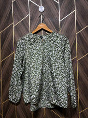 Western Top Small Chest 18 length 26 Silk