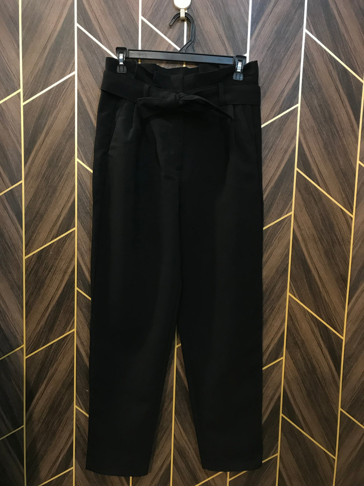 High waisted 28 Belt Pent Ankle Length Straight Fit