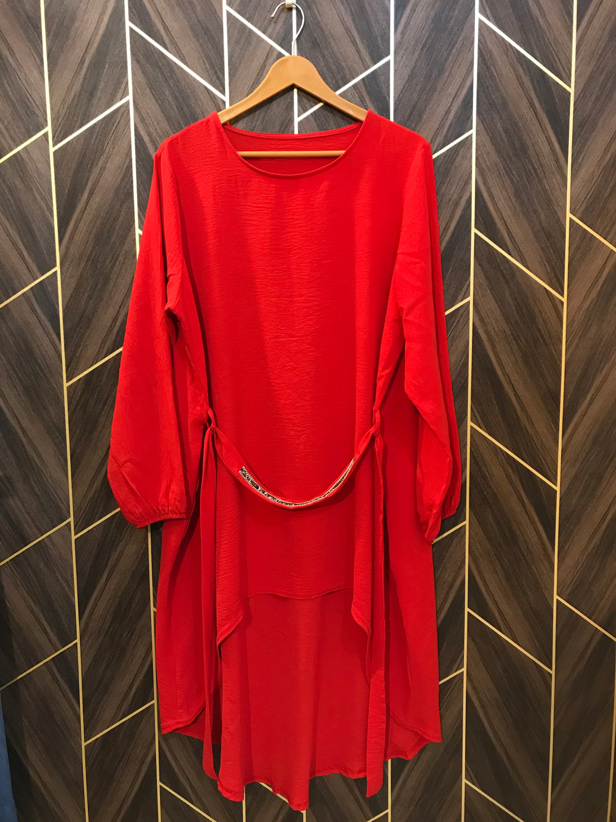 Long Tail Shirt Large Chest 21 Length 37 Soft Fabric 1010