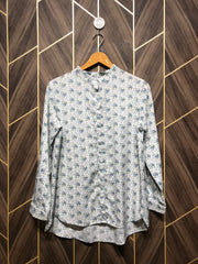 Western Top Medium Chest 19 Length 28 Silk