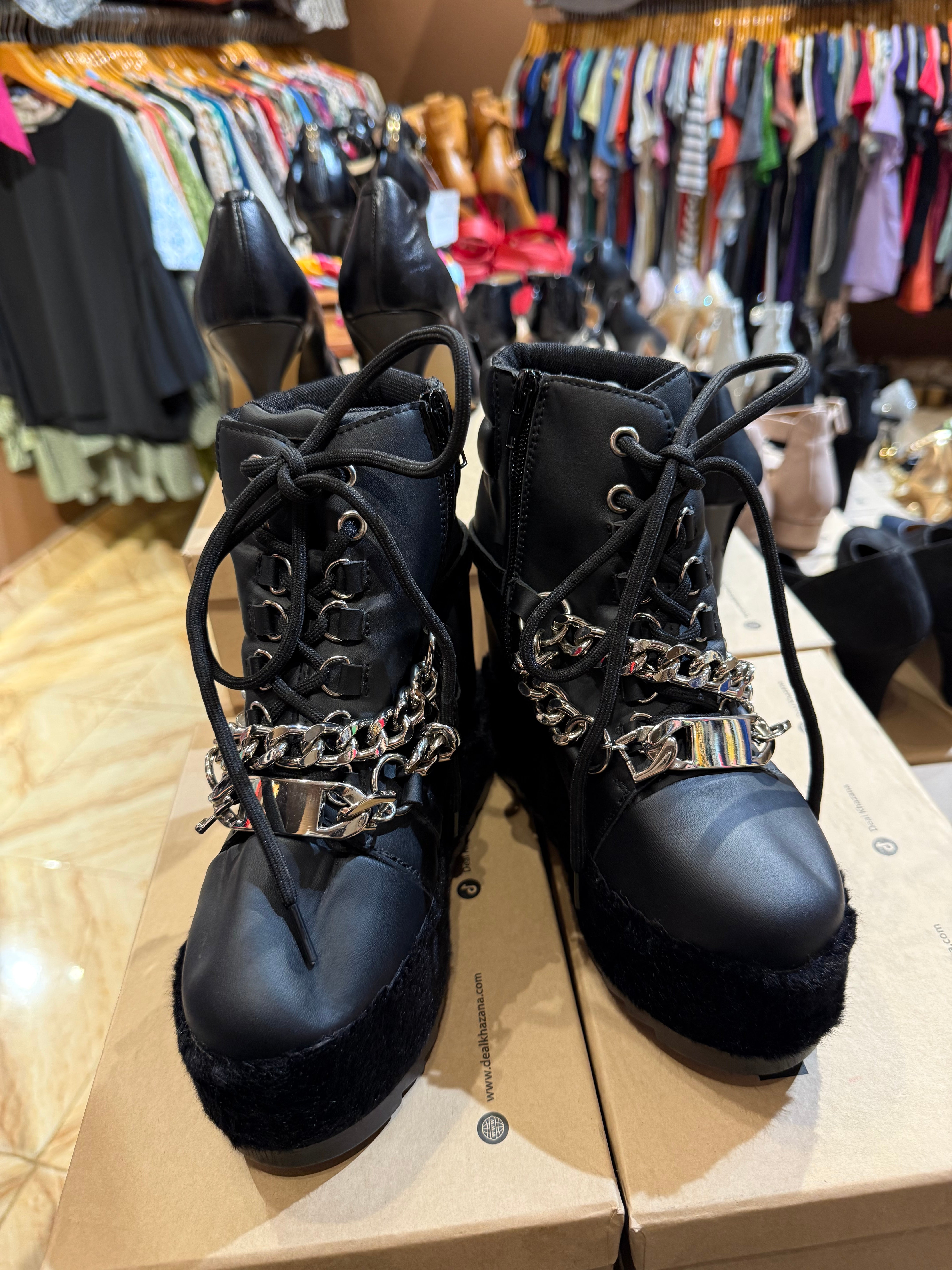 Trendy Shoes Size 5 Num