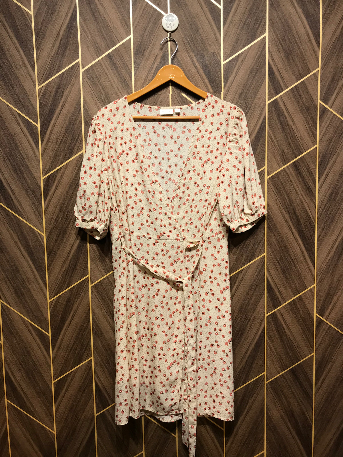 Western Shrug Chest 20 Length 34 Chiffon R-1