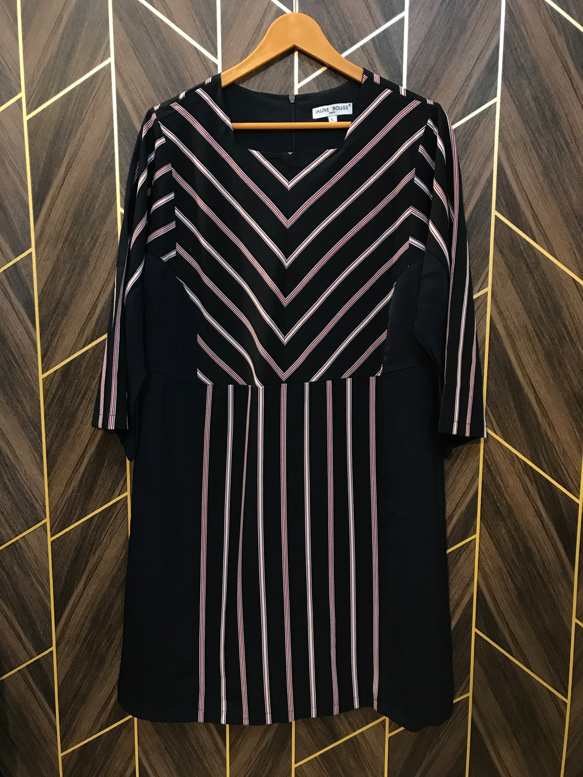 Long Top Medium Chest 19 length 39 1050