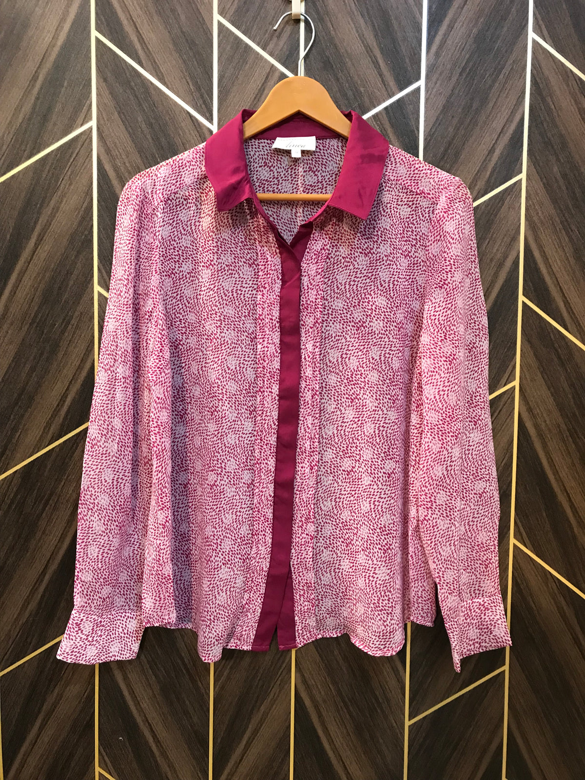 Shirt Medium Chest 19 Length 26 Chiffon See through 1014