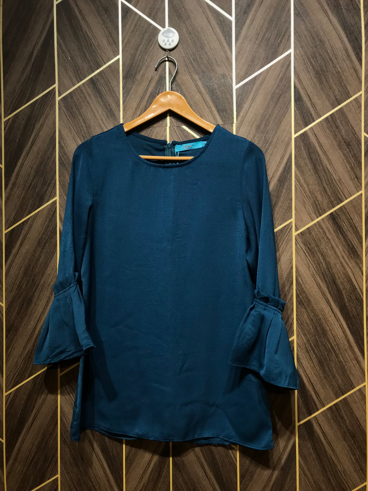 Western Top Small Chest 18 length 27 Chiffon