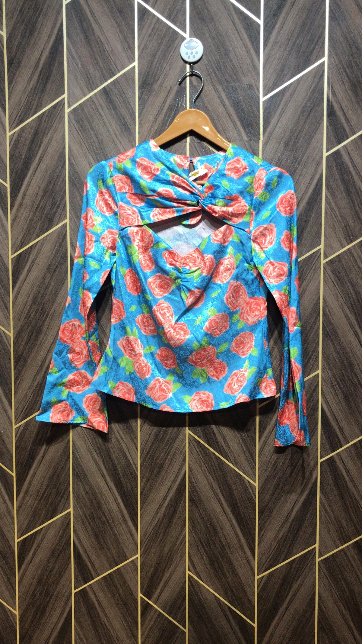 Trendy Silk Crop Top size Small