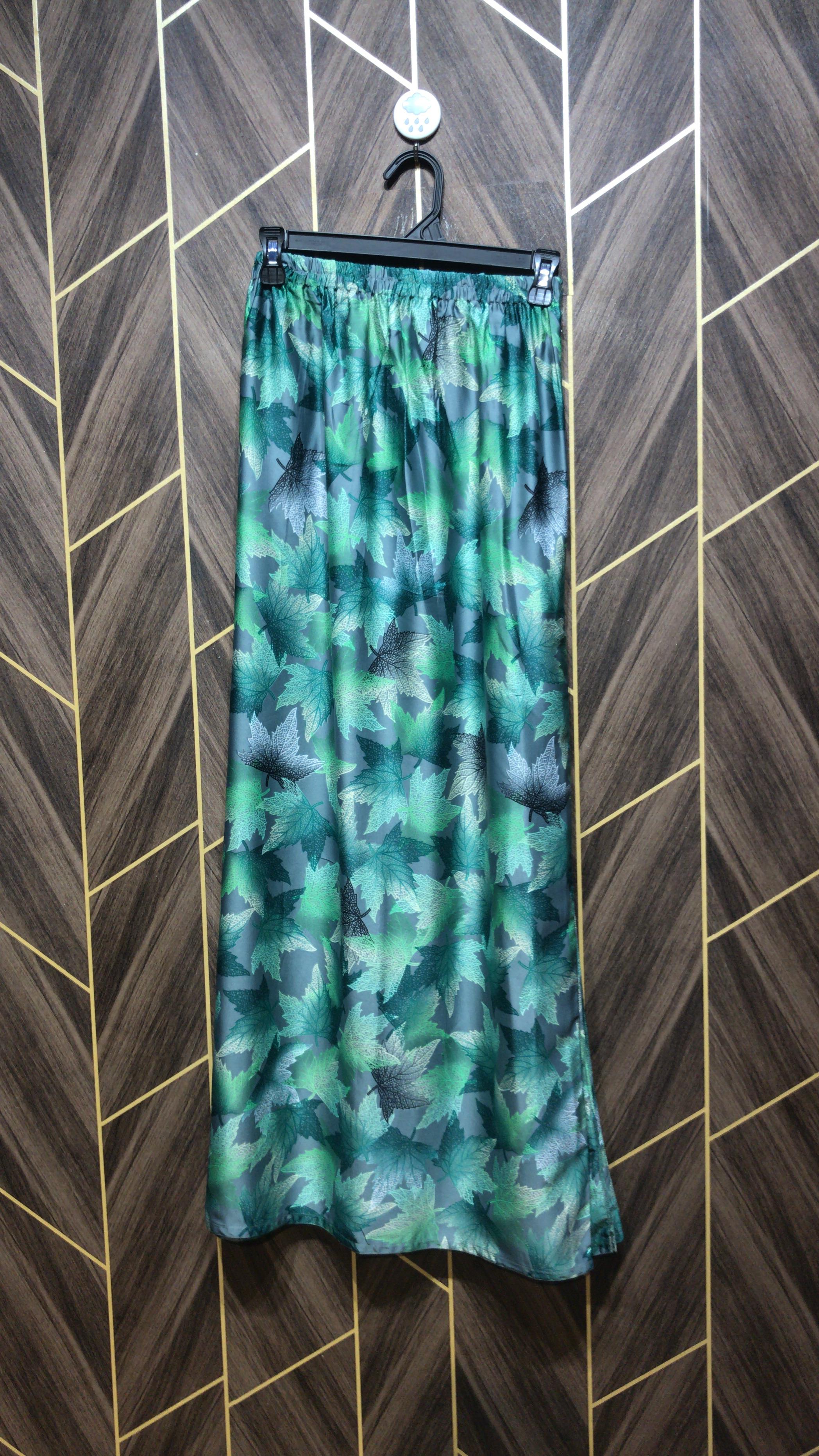 Cordset Silk Small | Shirt Chest 20 | Length 37 | Skirts Waist 30 | Length 40
