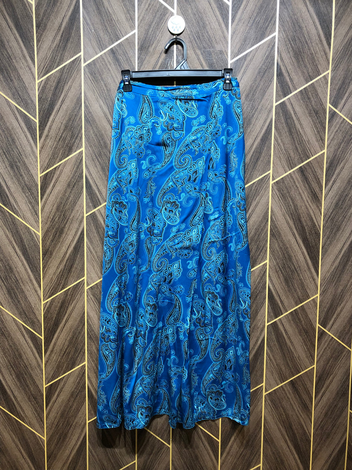 Western silk skirts large | size waist 34 | Length 38