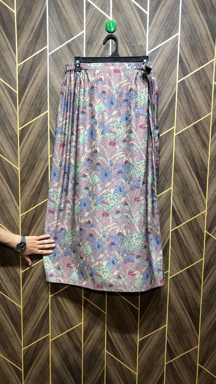 Silk Cordset – Medium (Shirt Chest 20 , Length 36 | Skirt Waist 32, Length 38)