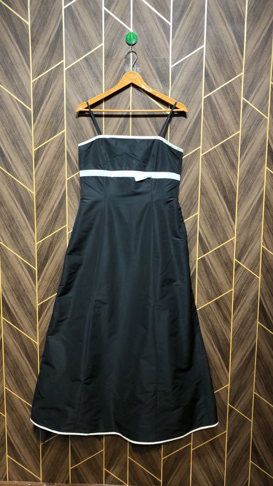 Western Long Maxi Silk Small | Size | Chest 17 | Length 47