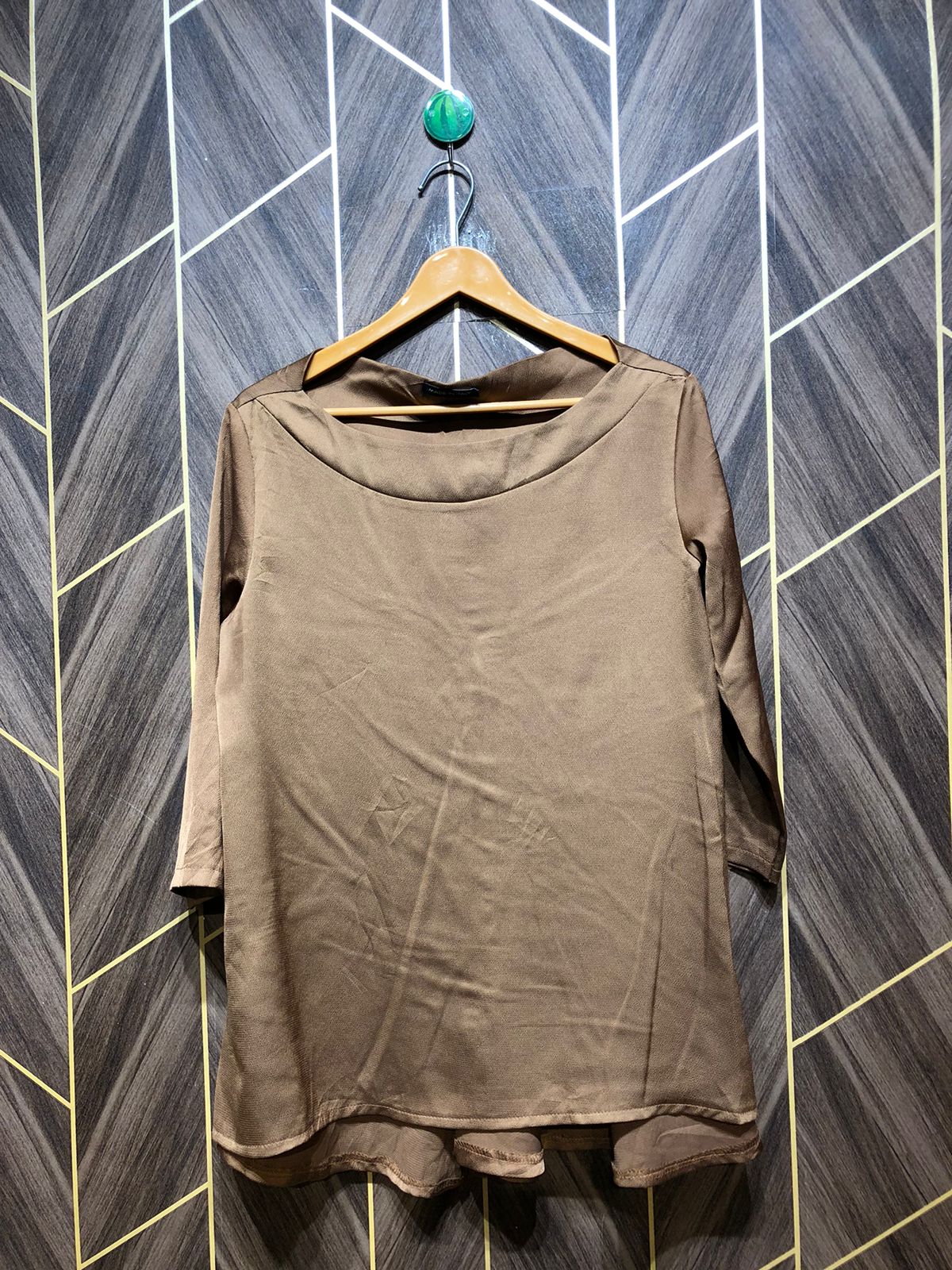 Western Top Silk – X-Large Size (Chest: 21, Length: 28 )