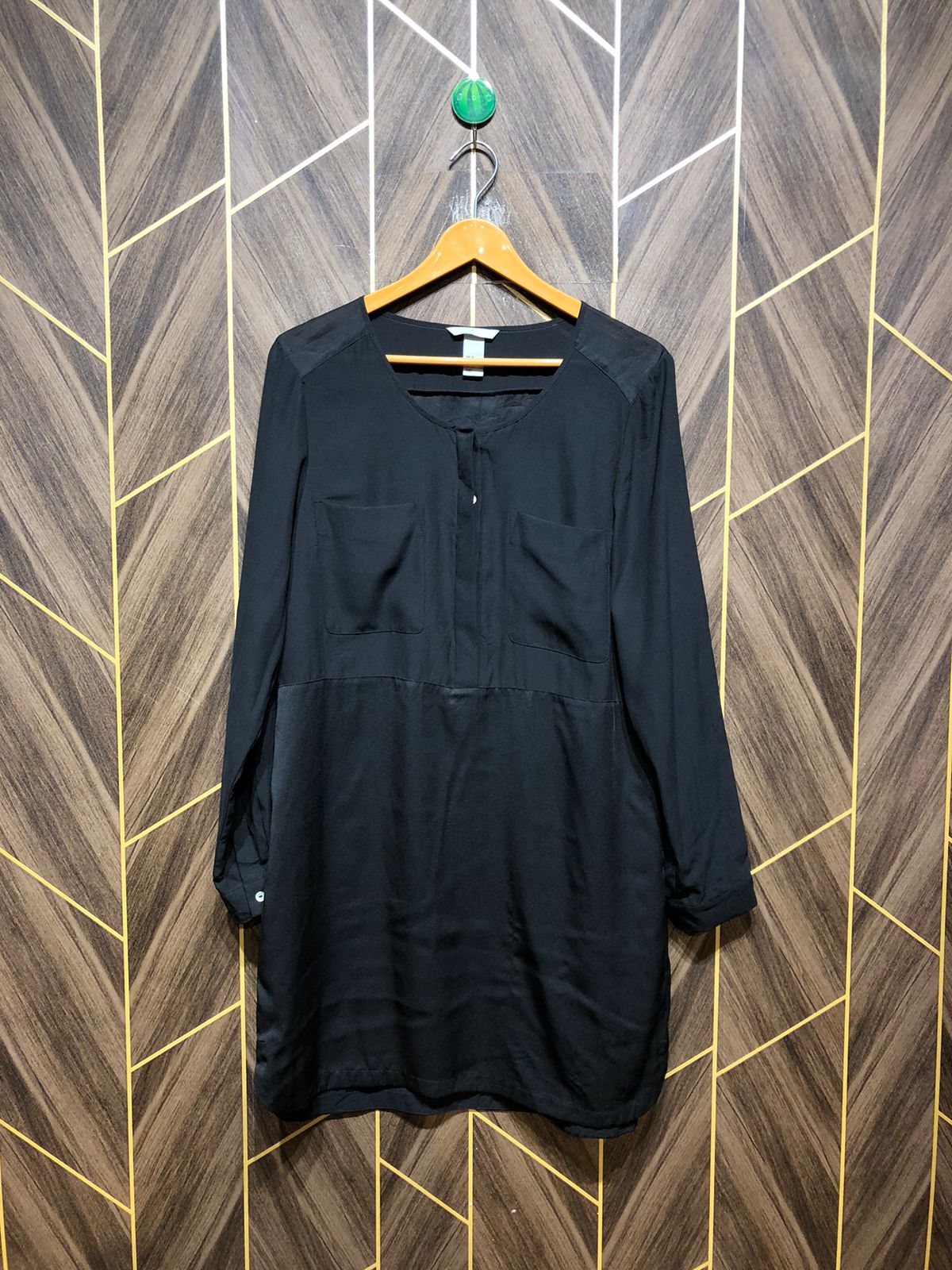 Women Long Shirt Silk Medium | Chest 19 | Length 35