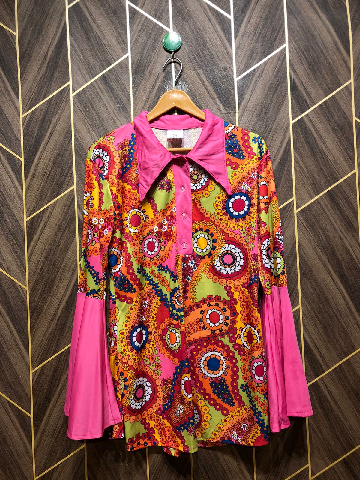 Western Top Silk jersey  – X-Large Size (Chest: 21, Length: 31)