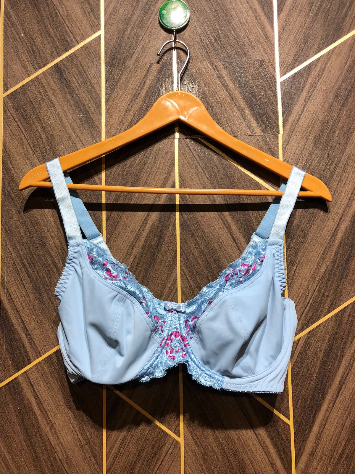 Women Sports Bra – Large