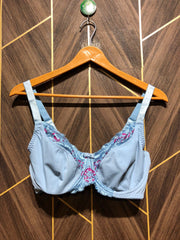 Women Sports Bra – Large