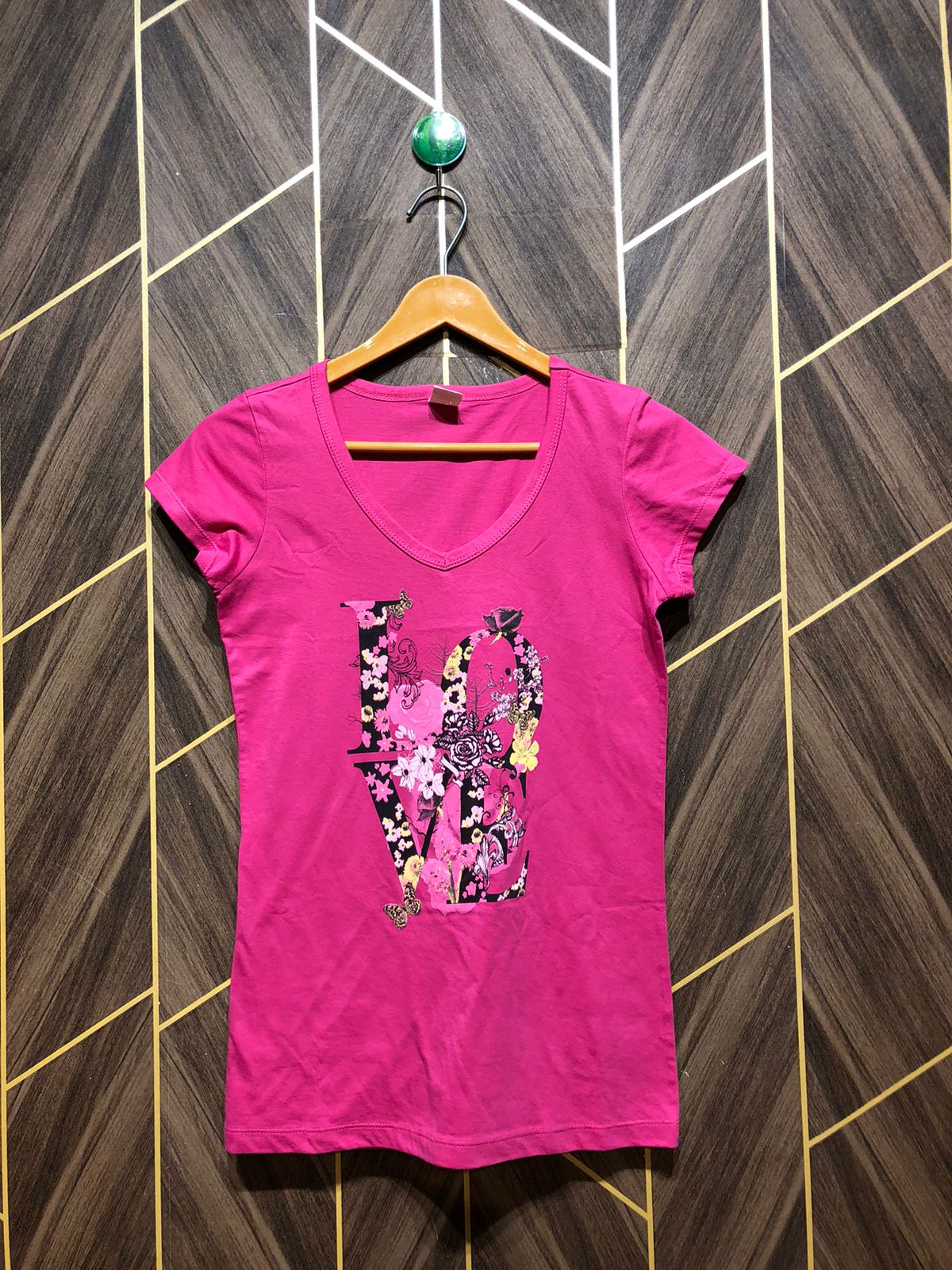 T-Shirt Jersey Small  fitted  Size Length 25