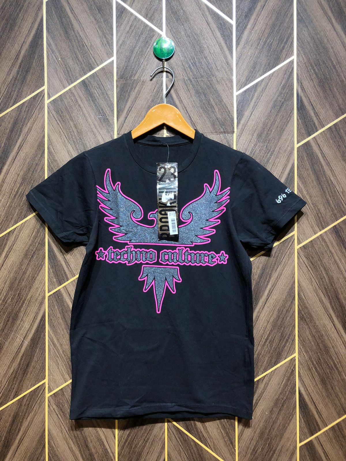 T-Shirt Jersey Small Size Length 23