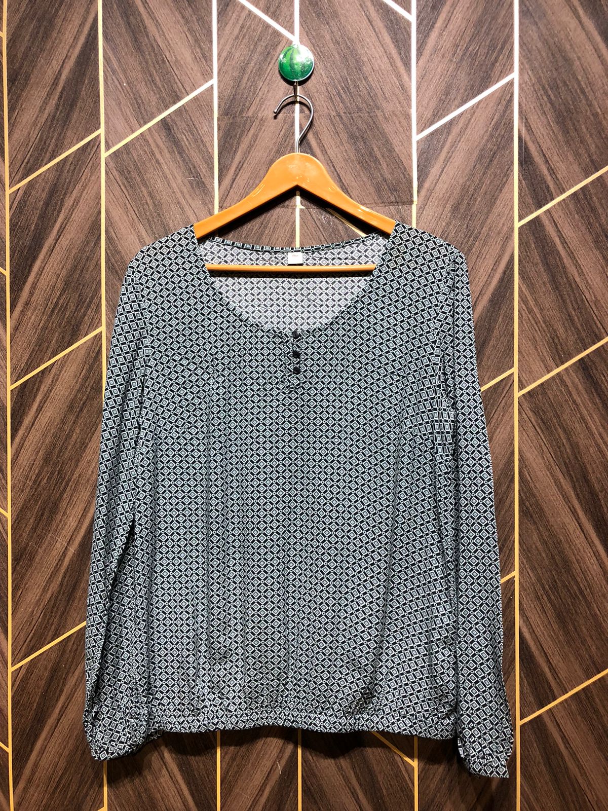 Western Top Linen – Large Size (Chest: 20, Length: 26 )