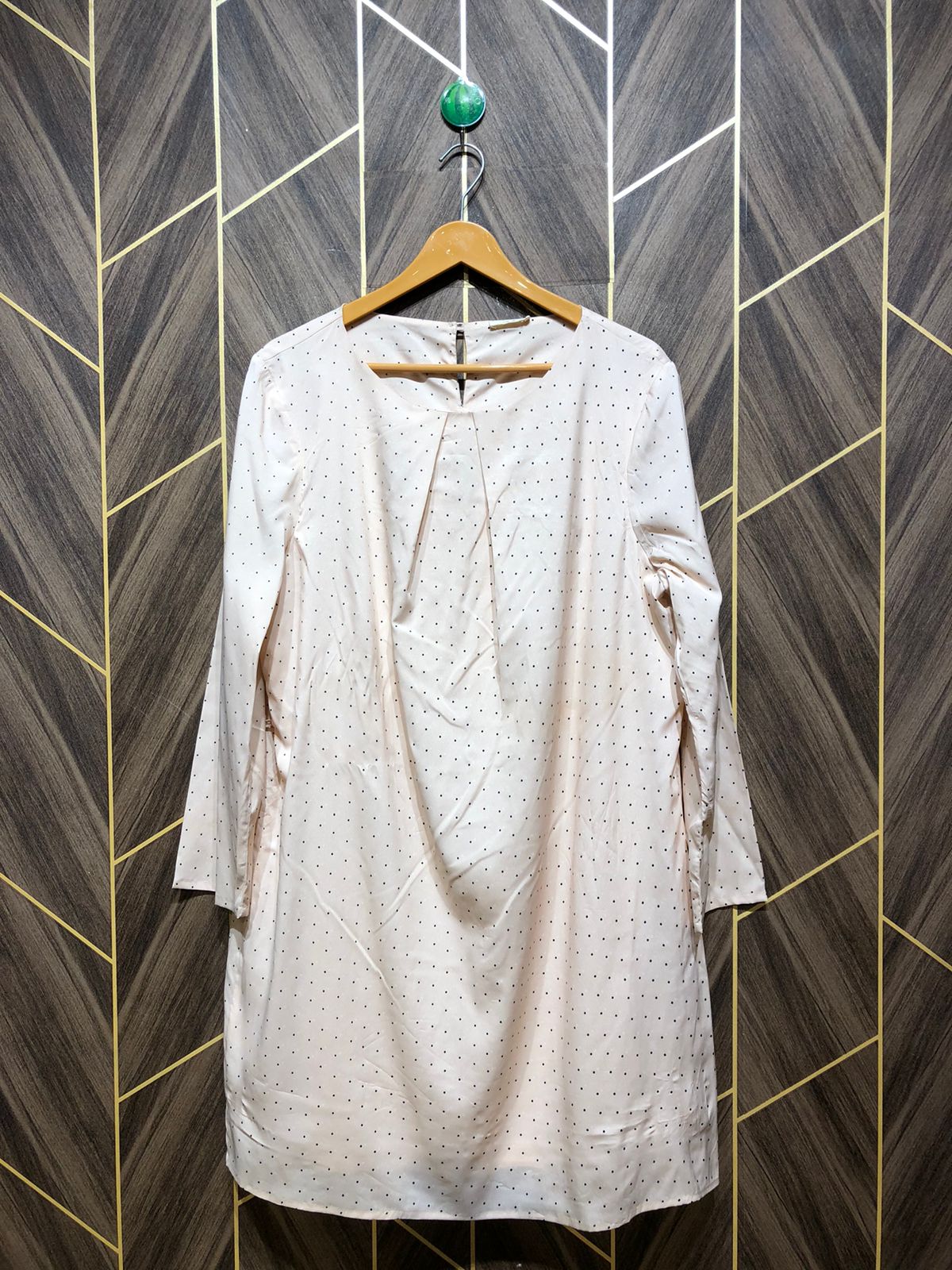 Women Long Shirt Silk X Large | Chest 22 | Length 36
