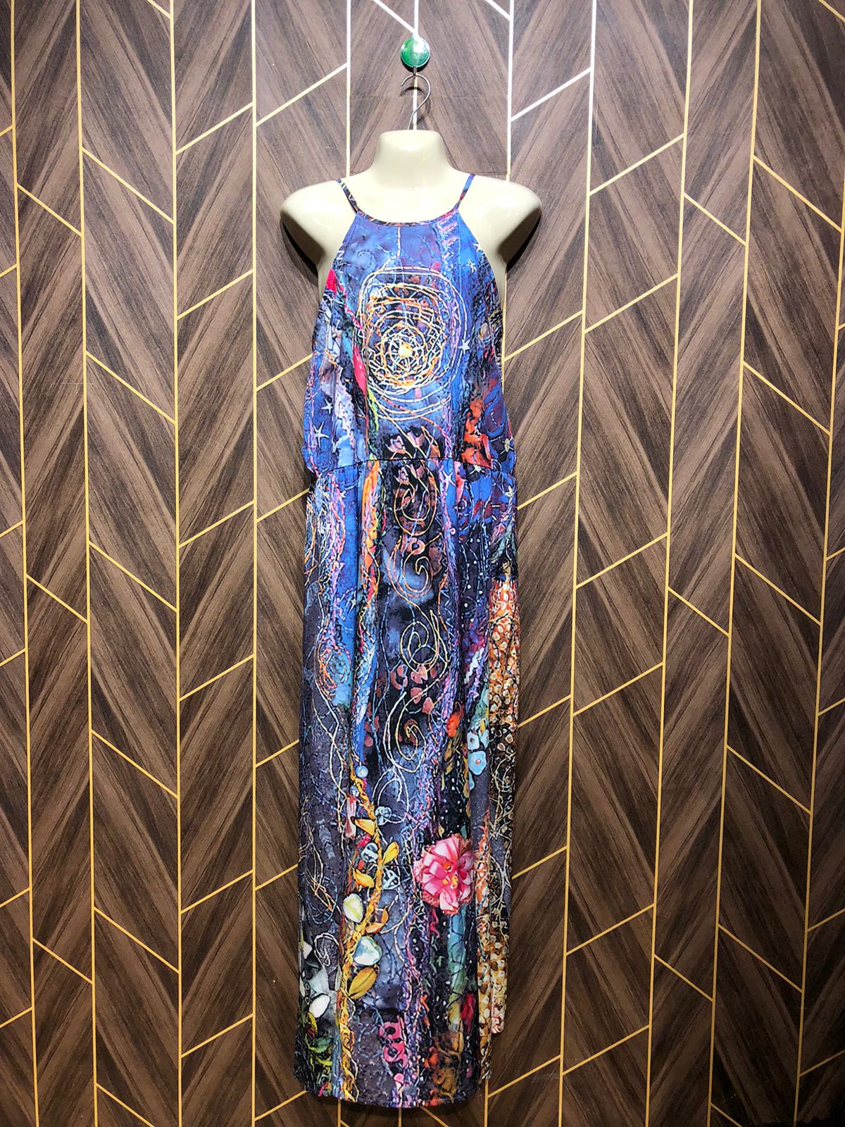 WOMEN LONG SILK  MAXIE  X LARGE CHEST 22 LENGTH 56