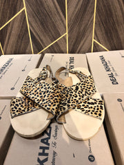 Women Slipper  Size 7