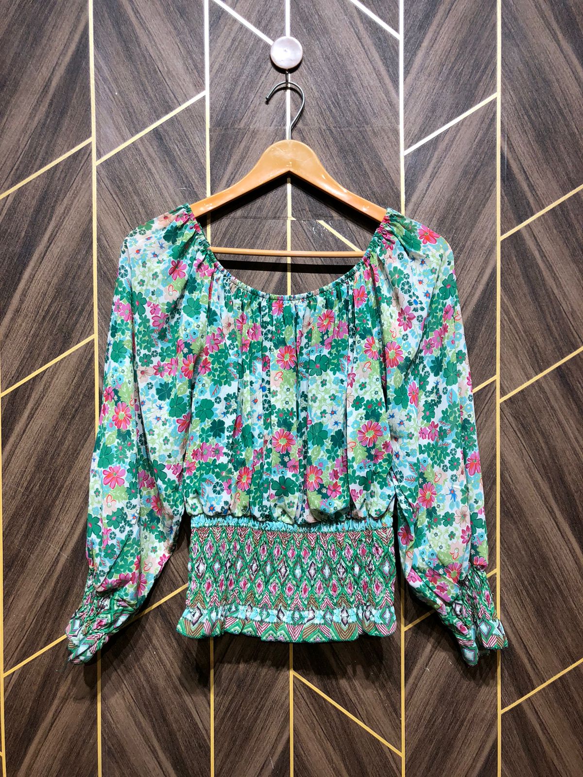 Trendy Chiffon CropTop Size X Small