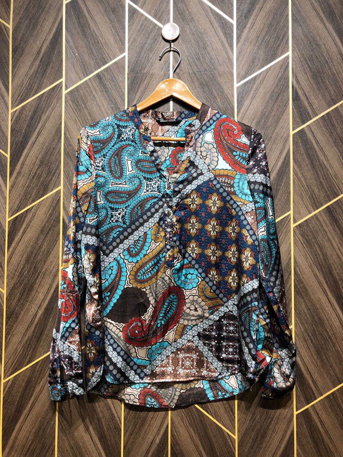 Western Top Silk – Large Size (Chest: 20, Length: 26 )