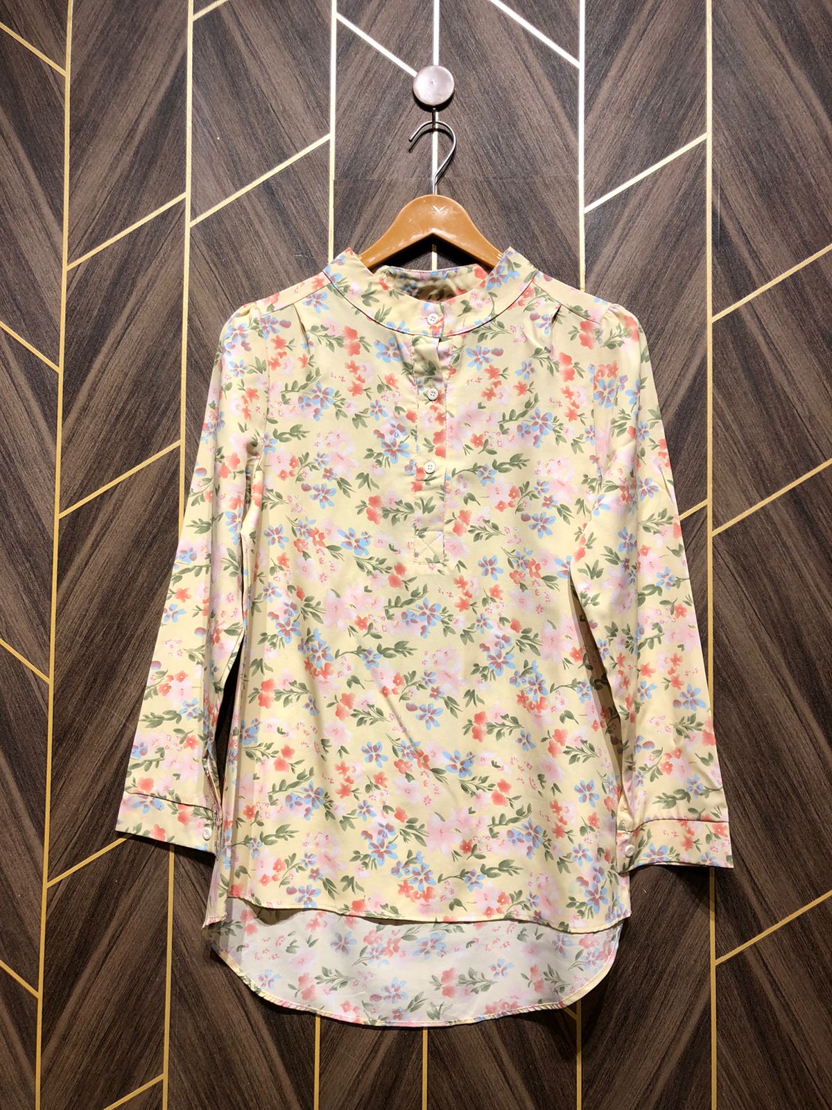 Western Top Silk – X-Small Size (Chest: 17, Length: 30  )