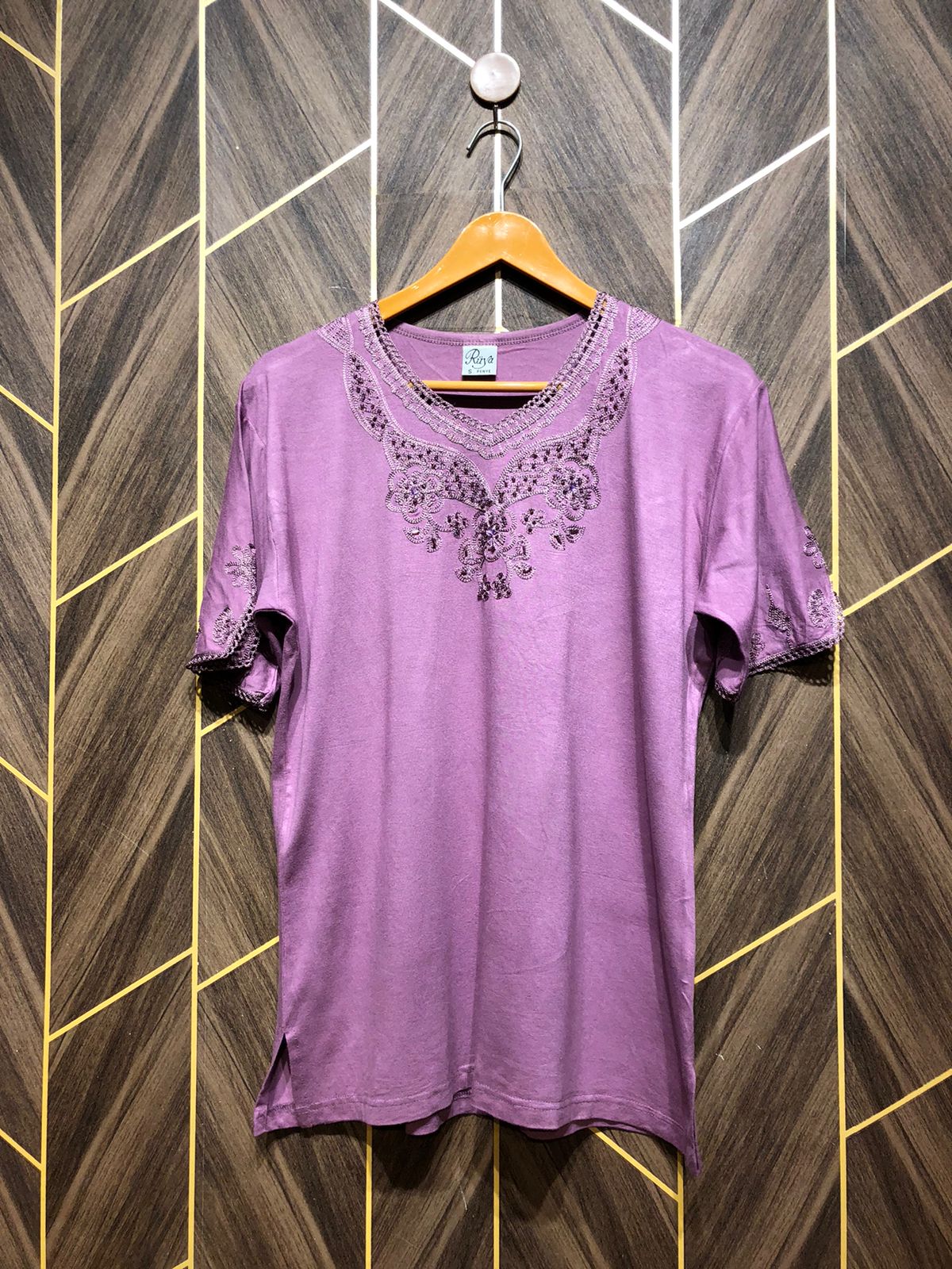 T-Shirt Jersey Medium Size Length 26