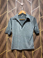 T-Shirt Jersey Small to Medium Size Length 21