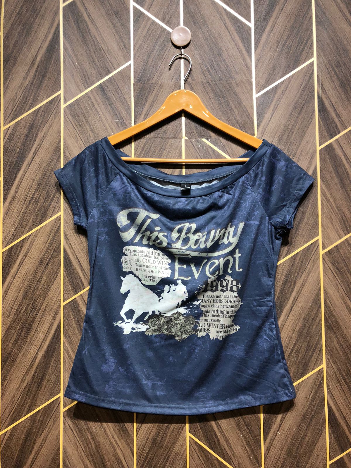 T-Shirt Jersey Medium Size Length 22