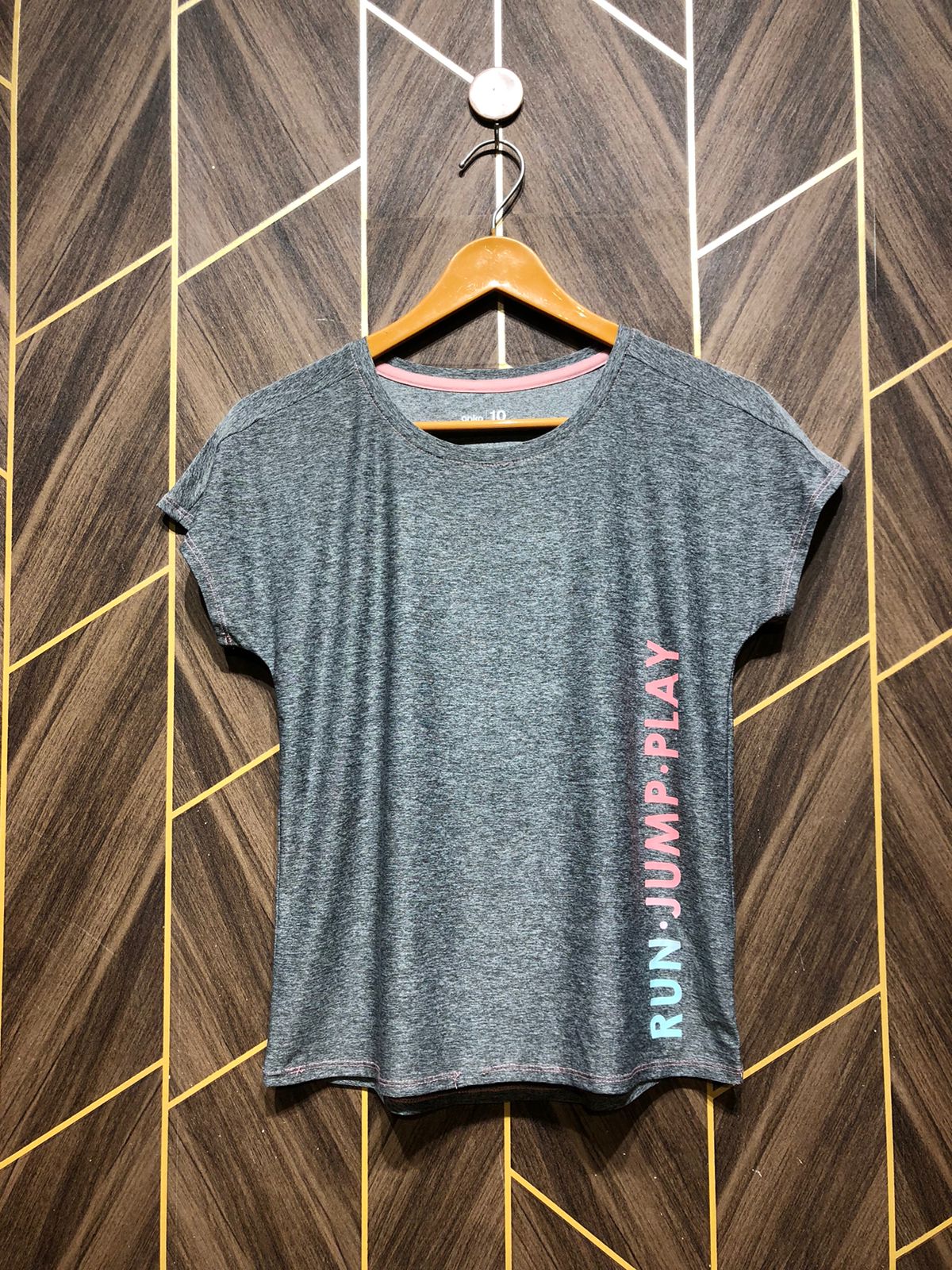 T-Shirt Jersey Small Size Length 22