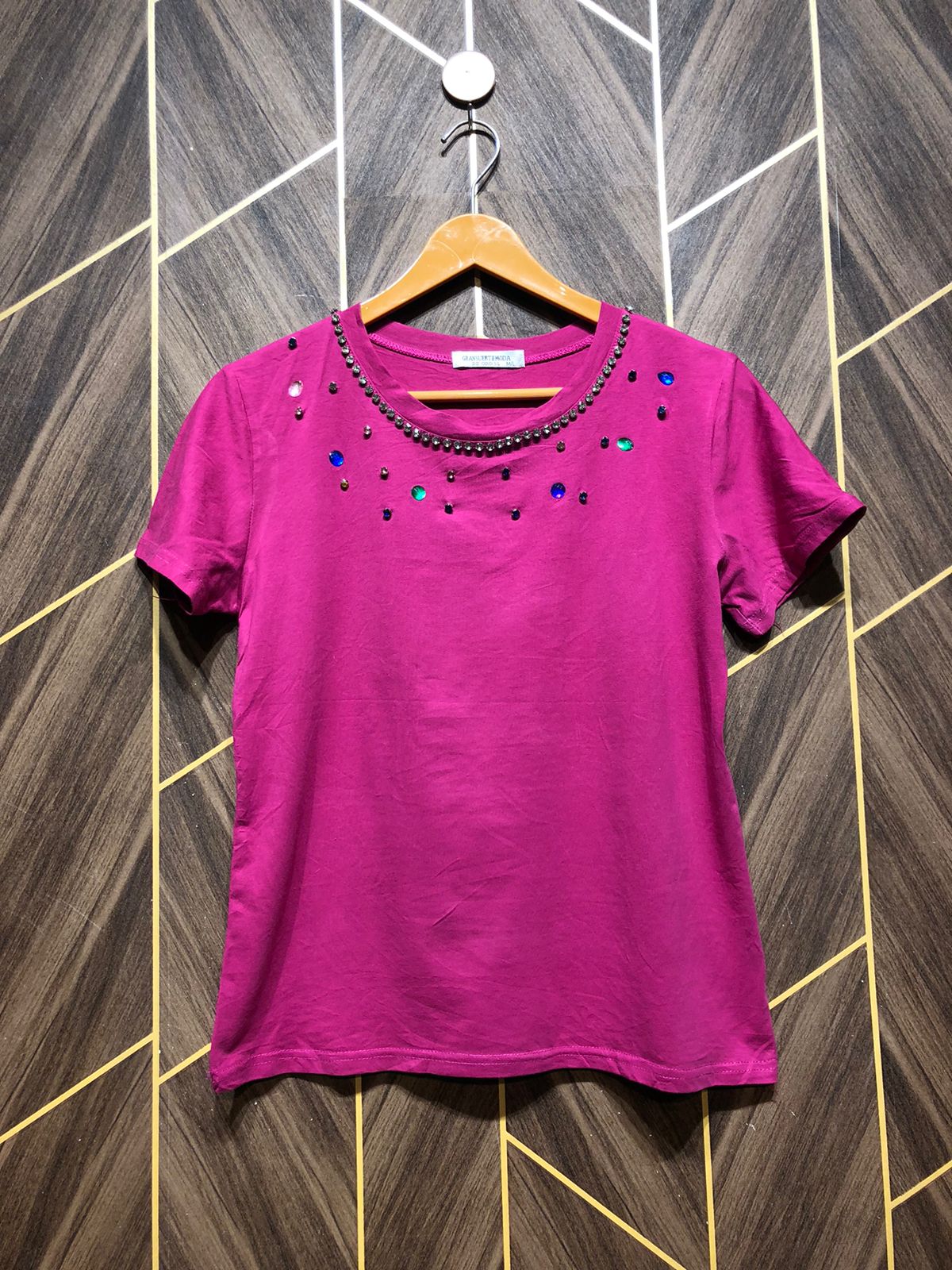 T-Shirt Jersey Small to Medium Size Length 22