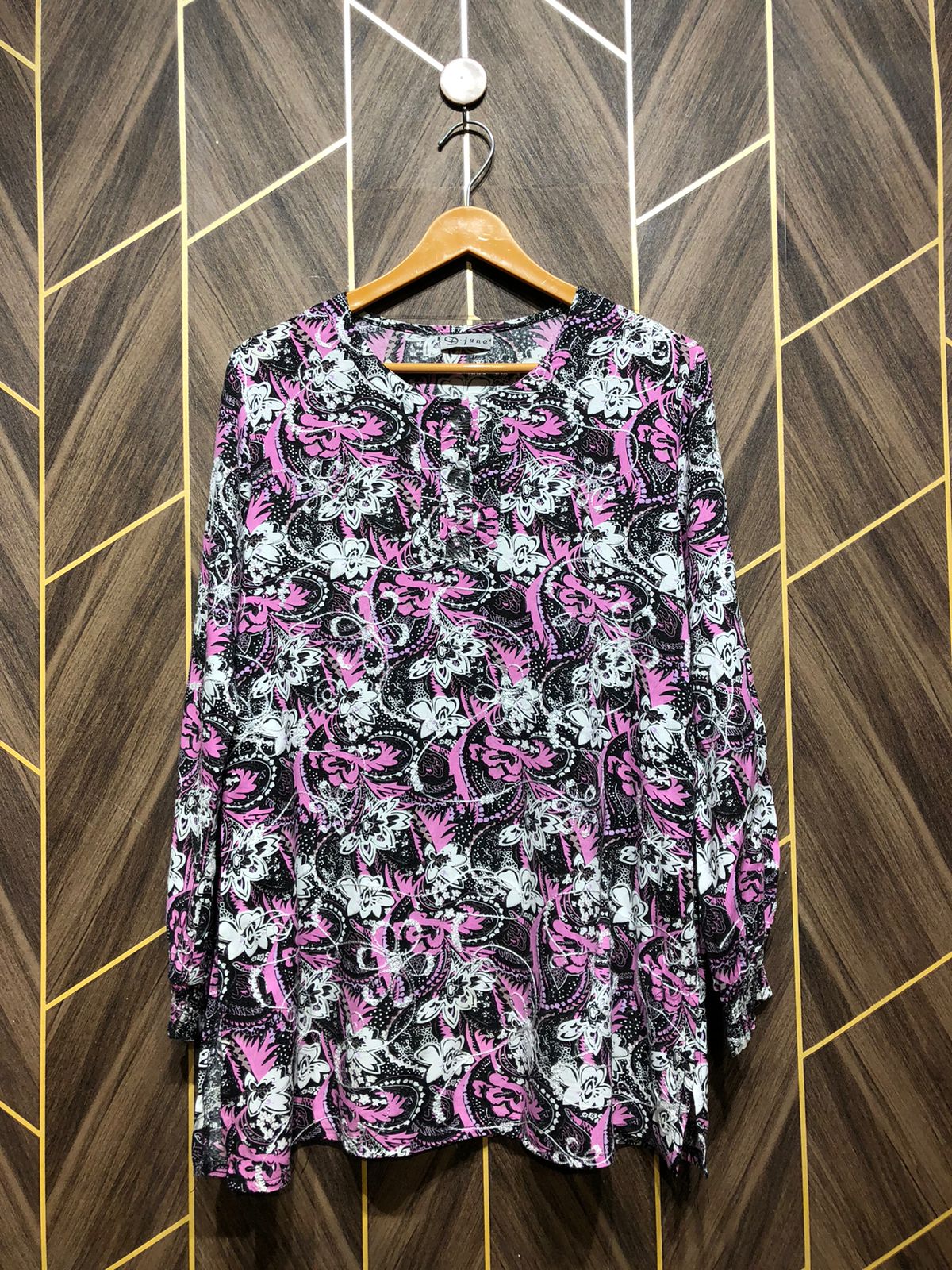Western Top Linen – X-Large Size (Chest: 21, Length: 30 )