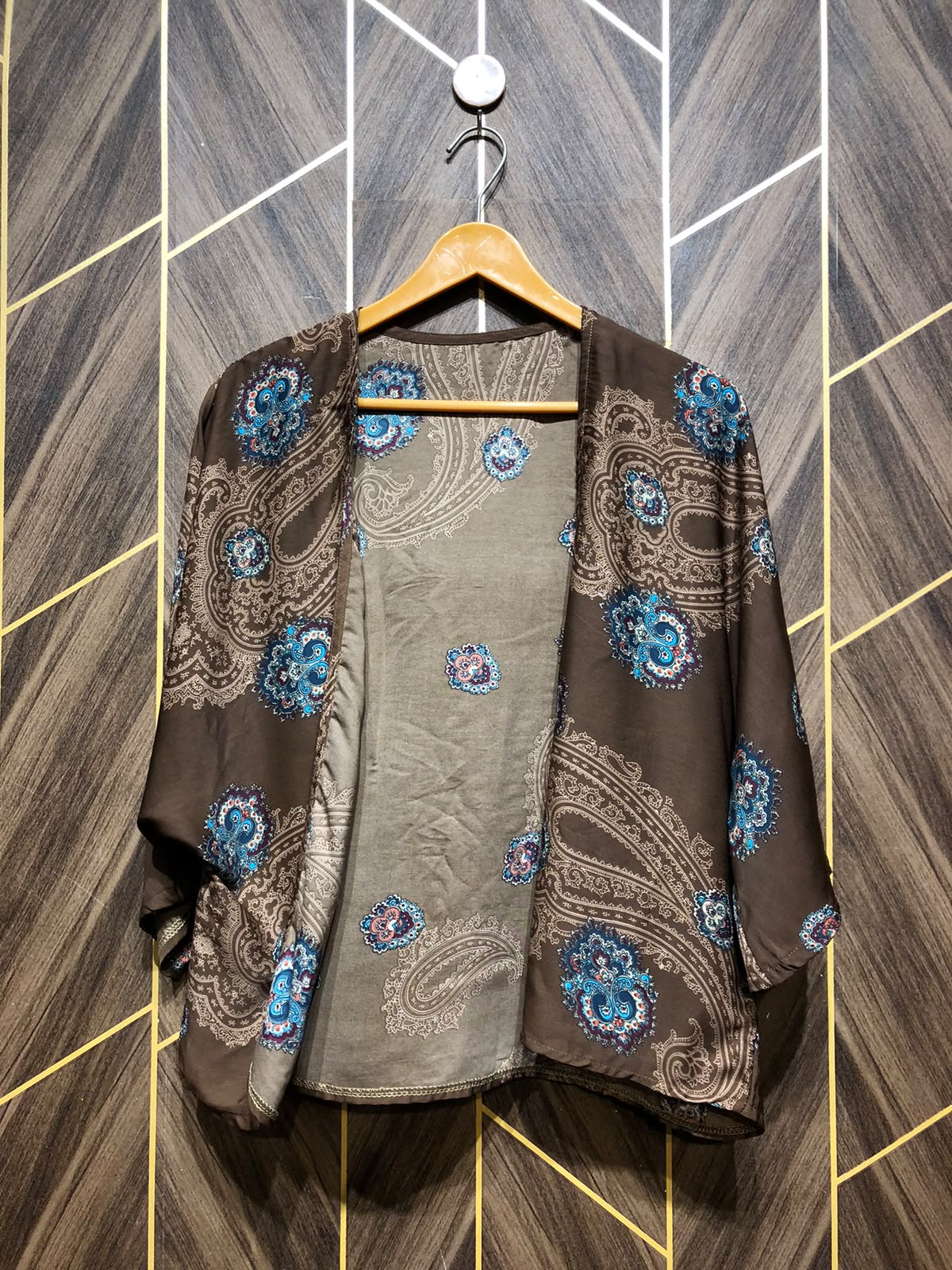 Trendy Silk CropTop Size Medium to Large  shrug