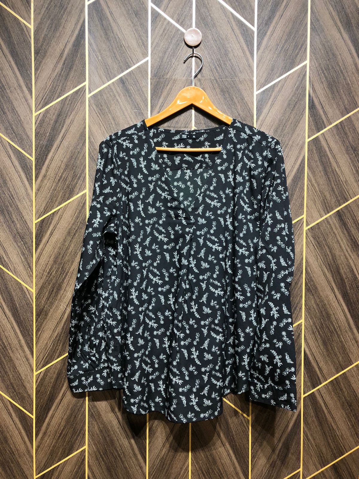 Western Top Silk – X-Large Size (Chest: 22 , Length: 27  )