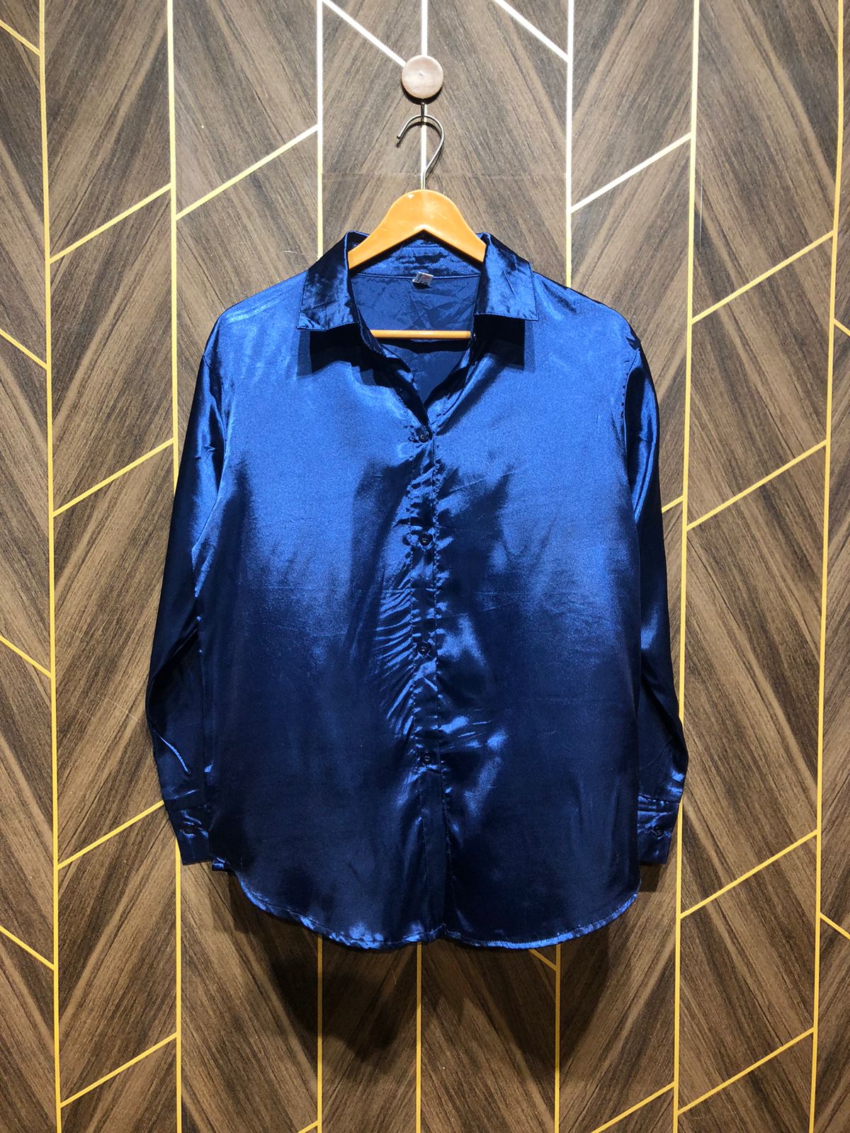 Western Top Silk – Large Size (Chest: 20, Length: 26 )
