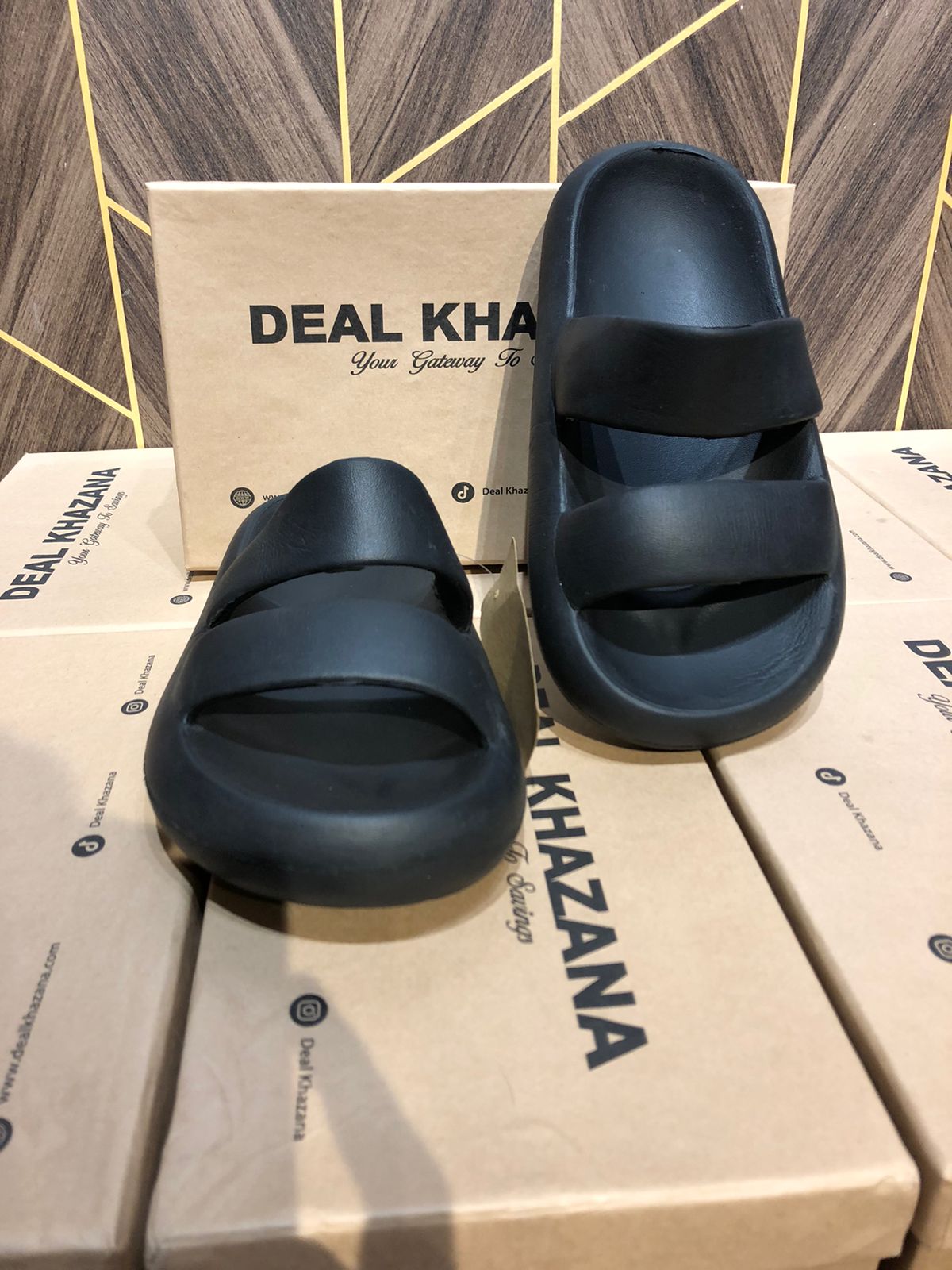 Women Comfortable Slippers Size 6