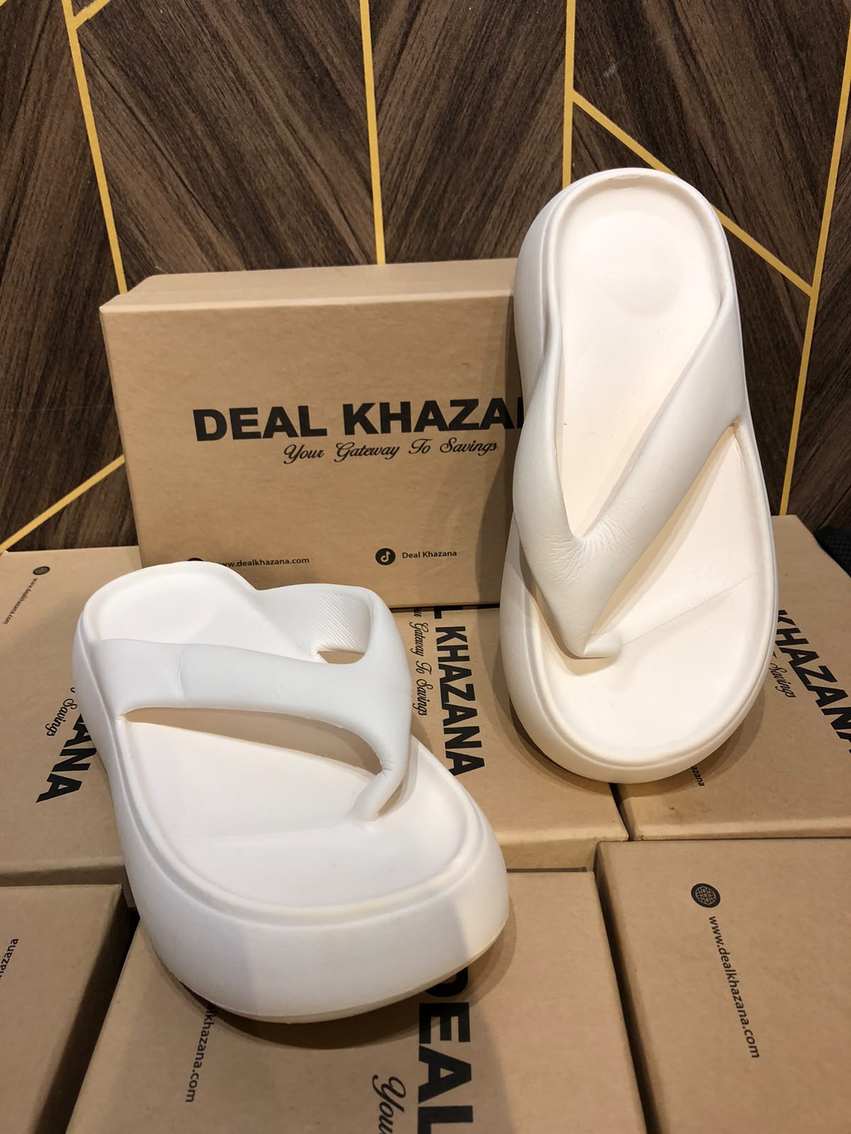 Women Comfortable Slippers Size 8